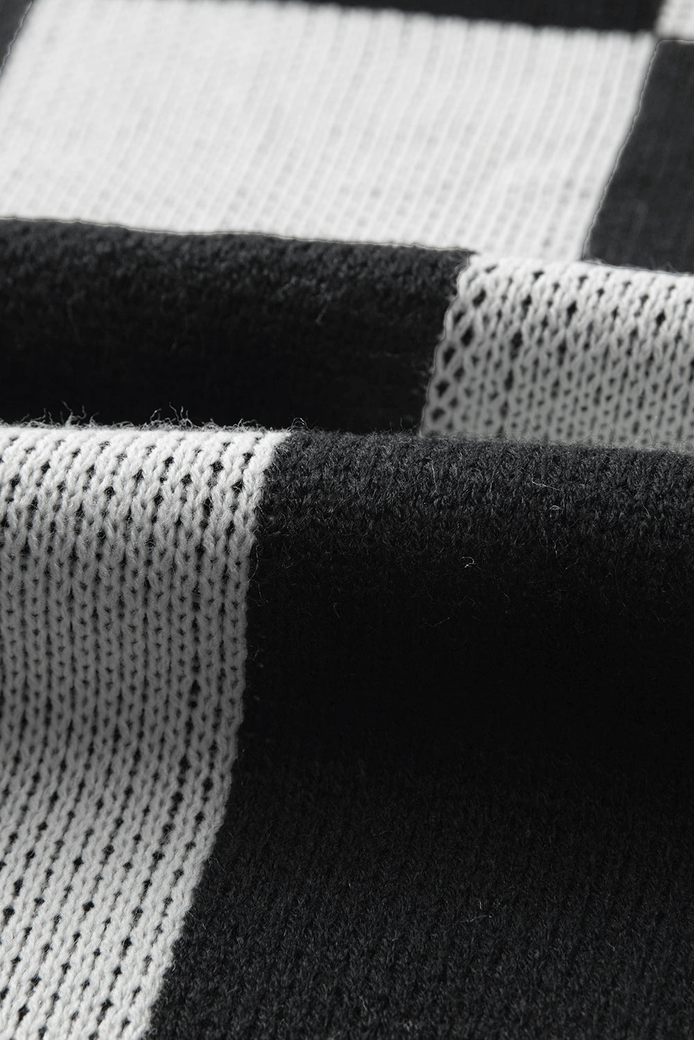 Black Checkered Print Drop Shoulder Sweater Melody Wear™️